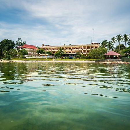 Bintan Agro Beach Resort & Spa Teluk Bakau Exteriör bild