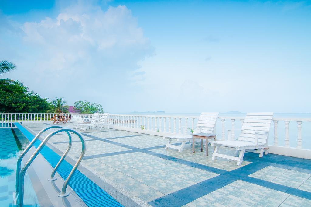 Bintan Agro Beach Resort & Spa Teluk Bakau Exteriör bild