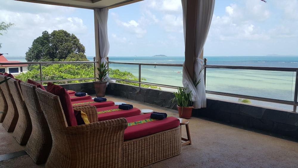 Bintan Agro Beach Resort & Spa Teluk Bakau Exteriör bild