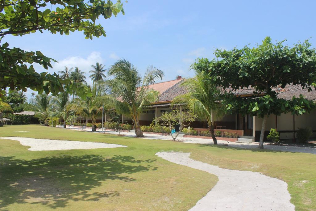 Bintan Agro Beach Resort & Spa Teluk Bakau Exteriör bild