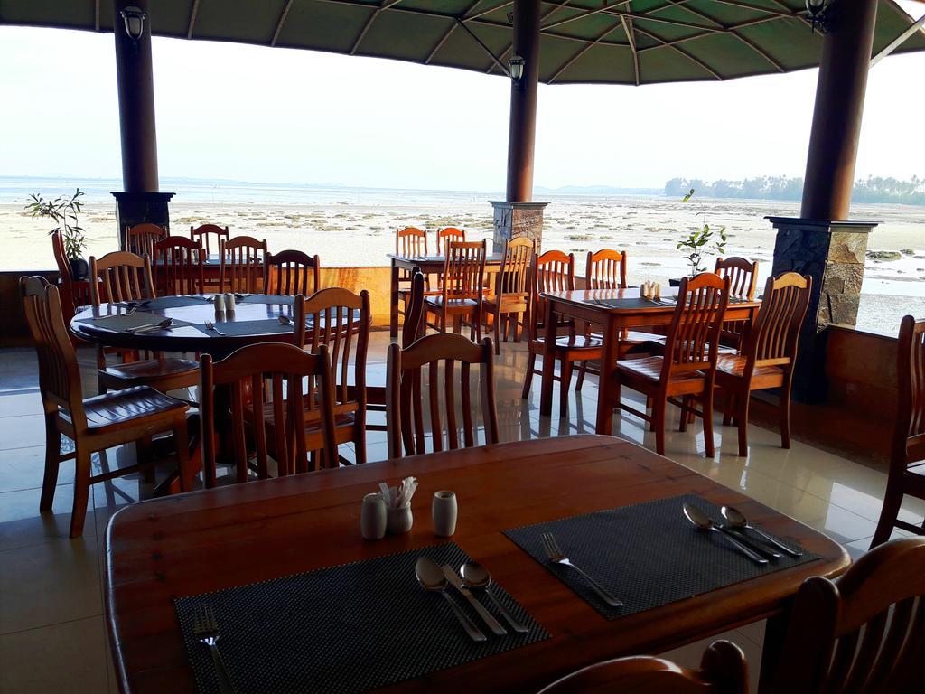 Bintan Agro Beach Resort & Spa Teluk Bakau Exteriör bild