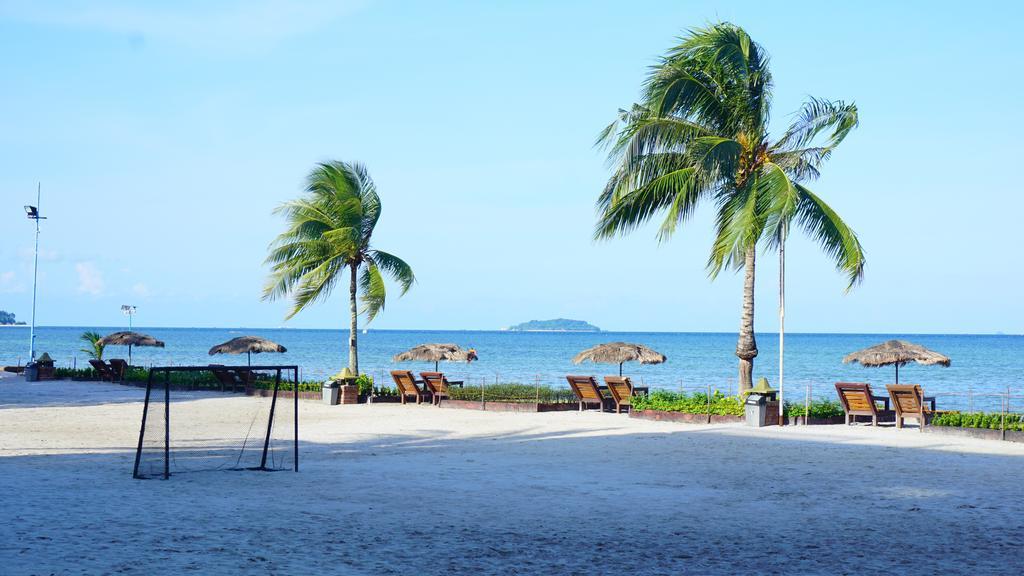 Bintan Agro Beach Resort & Spa Teluk Bakau Exteriör bild